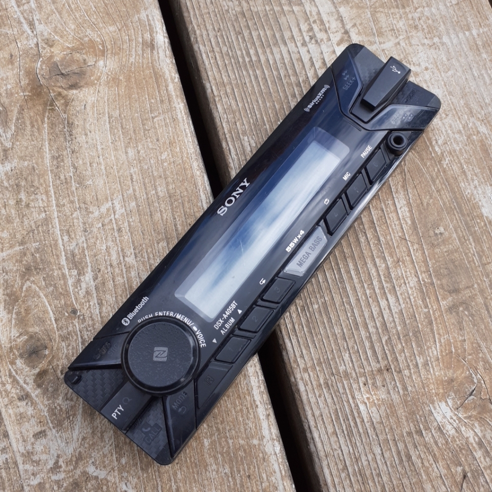 SONY DSX-A405BT CAR STEREO ONLY SONY DSX-A405BT FACEPLATE ONLY OEM